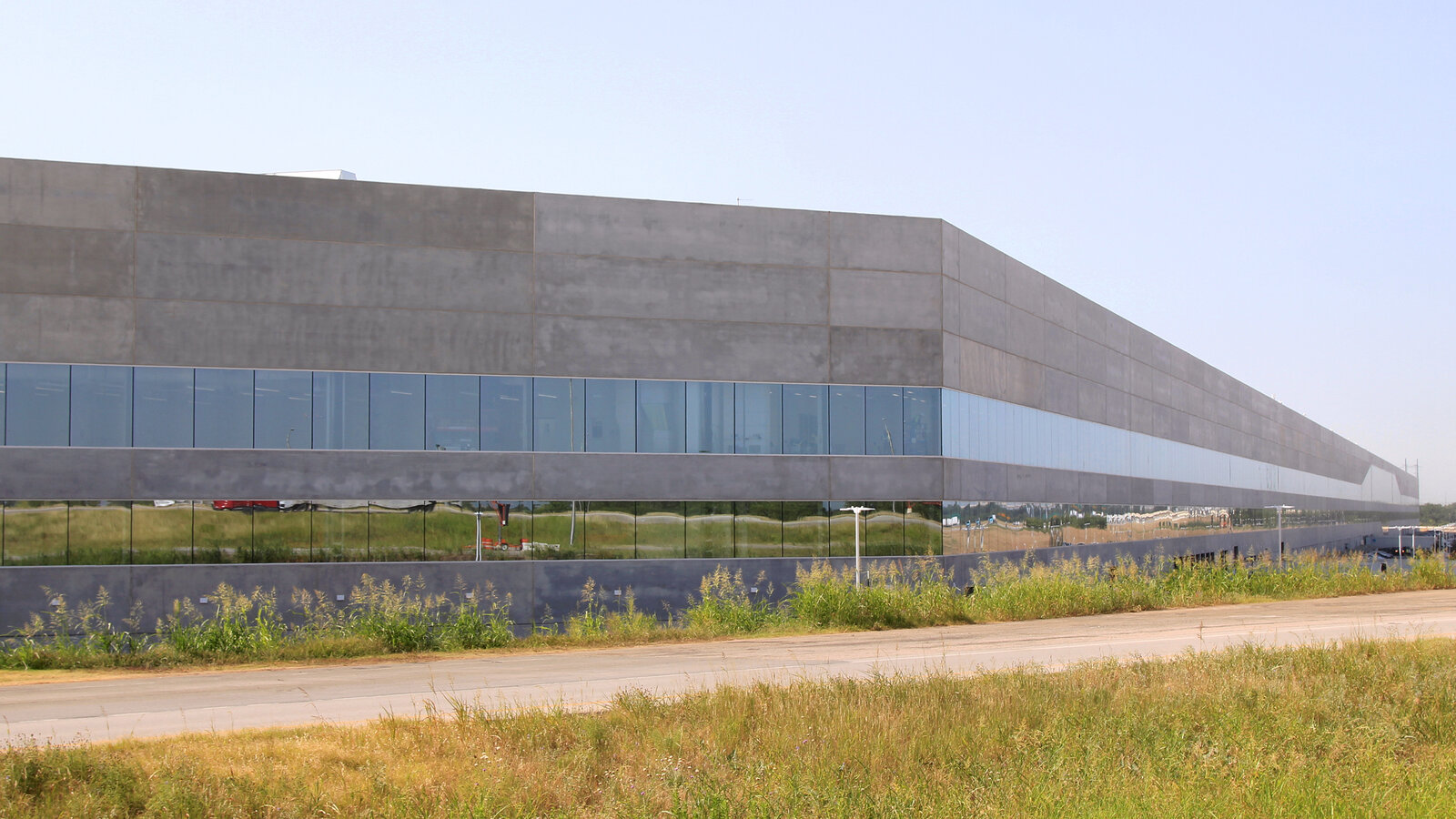 Tesla Gigafactory Texas Building 1, June 2022. Larry D. Moore, CC BY 4.0