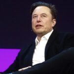 Elon Musk alone on stage at TED2022. Photo: Steve Jurvetson, CC BY 2.0, TED2022